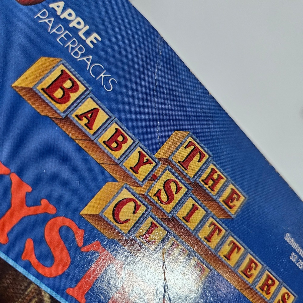 The Baby-Sitters Club Mystery Books 1-4 Lot Ann M Martin Vintage Paperbacks - Picture 8 of 11
